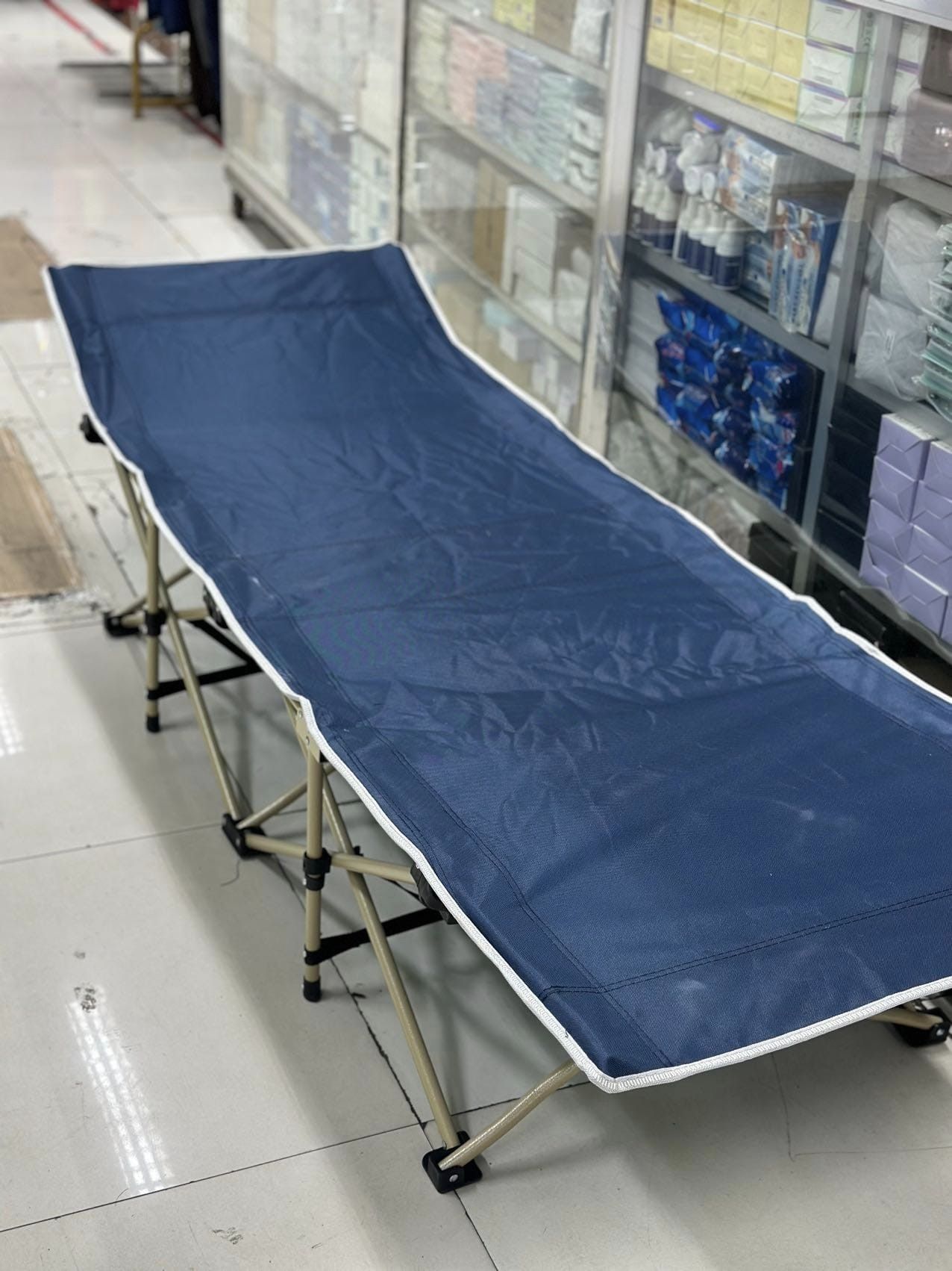 Heavy Duty Straight Folding Bed (Indoor/Outdoor)