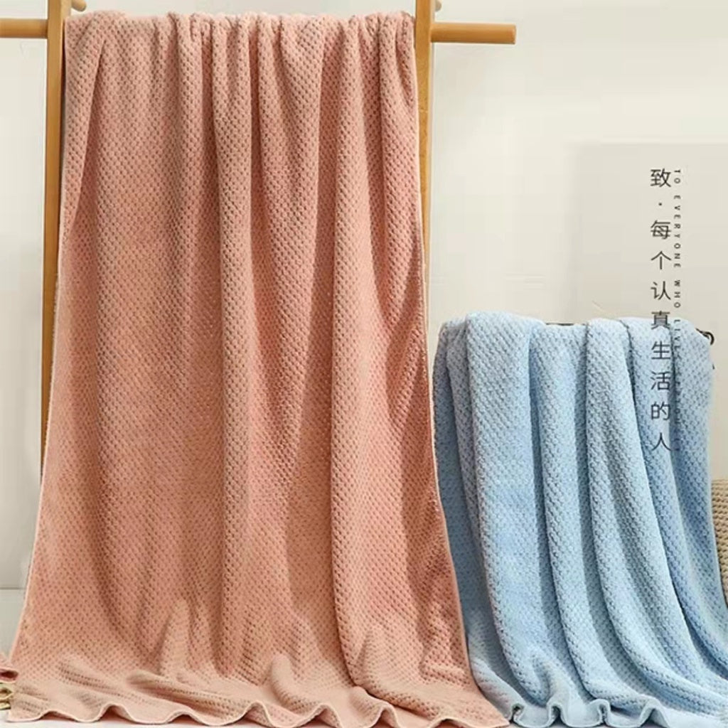 Japanese-Style Large Thick Coral Fleece Bath Towel Super Absorbent Quick-drying